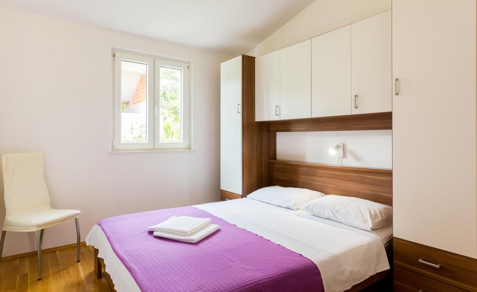 Apartment Mia - Spacious Apartment On 85 M2 With Beautiful Sea View Trogir Exterior photo
